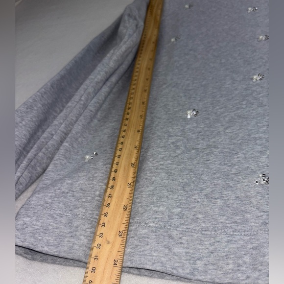 LOFT Ann Taylor Grey Sweater Top Sweatshirt‎ Jewel Pearl Sparkle Crew Neck Large - Picture 12 of 12